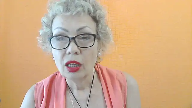 NessyJenixs online show from 06-27-26, 07:13