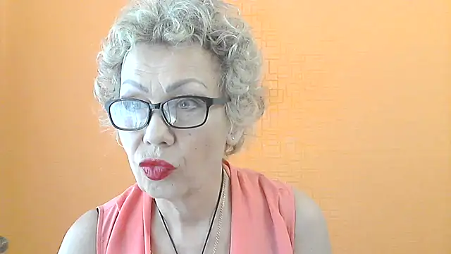 NessyJenixs online show from 07-02-26, 06:52