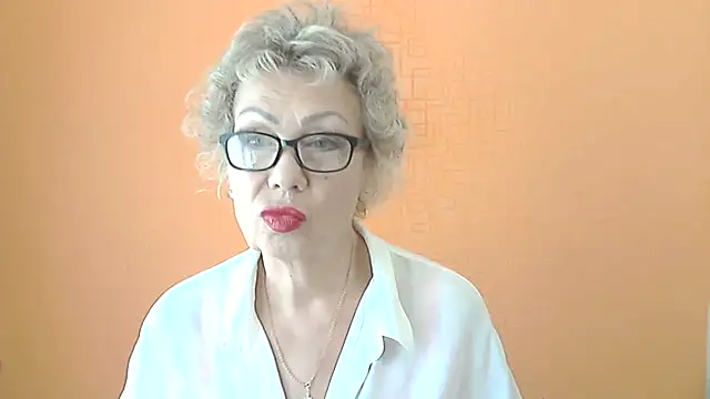 NessyJenixs online show from 07-16-26, 06:19