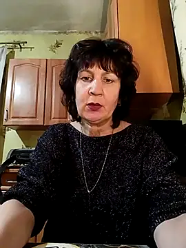 Laura Kiss online show from 03-08-25, 04:50