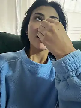 Snapshot of fiorella_paris chatting on 04-01-26, 08:39 fiorella paris online show from 04-01-26, 08:39