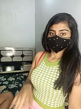 Love-N online show from 02-08-26, 07:39