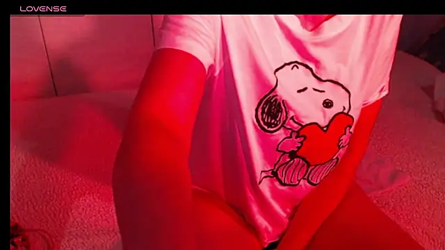 sweetchani666 online show from 04-11-26, 07:56