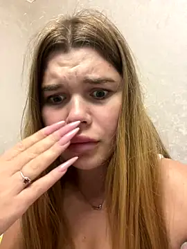 ella zzz online show from 10-10-25, 07:24