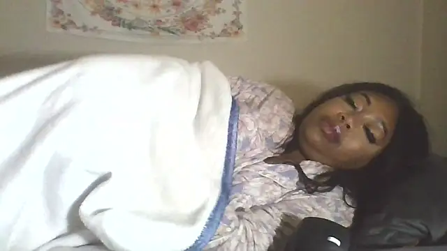 angeliquebelcali online show from 05-23-26, 02:39