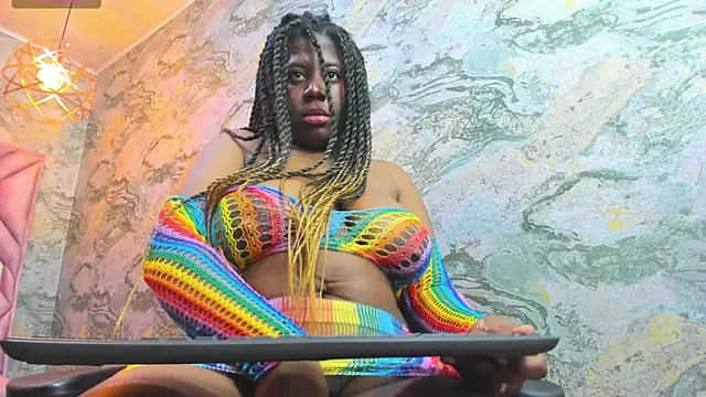 nefertiti ebony online show from 05-16-26, 05:23