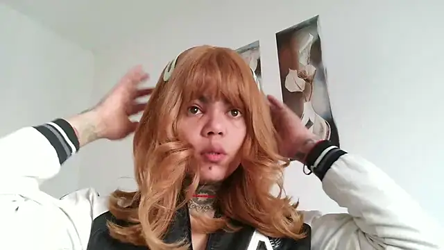 serena  vedette online show from 05-18-26, 08:53