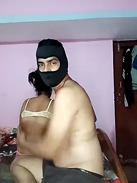 Snapshot of USHA_BHABHI chatting on 05-06-26, 10:59 USHA BHABHI online show from 05-06-26, 10:59