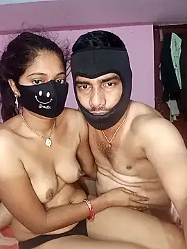 Snapshot of USHA_BHABHI chatting on 06-01-26, 12:01 USHA BHABHI online show from 06-01-26, 12:01