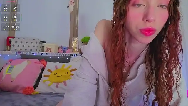 Snapshot of HappyVivy chatting on 09-08-25, 09:03 HappyVivy online show from 09-08-25, 09:03