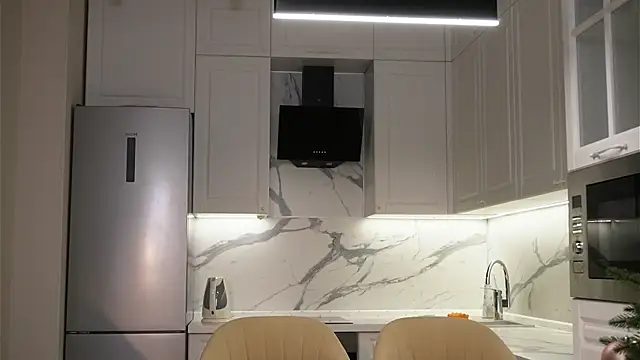 Snapshot of Sofa_01 chatting on 01-08-26, 03:36 Sofa 01 online show from 01-08-26, 03:36