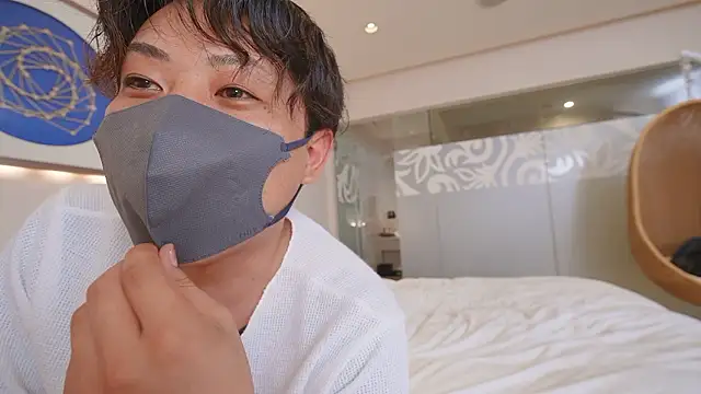 Snapshot of hansha_kun chatting on 05-17-26, 01:07 hansha kun online show from 05-17-26, 01:07