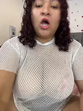 KarlaWild online show from 05-01-26, 06:56