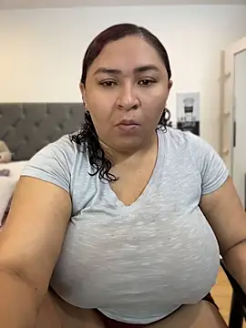 KarlaWild online show from 07-11-26, 01:36