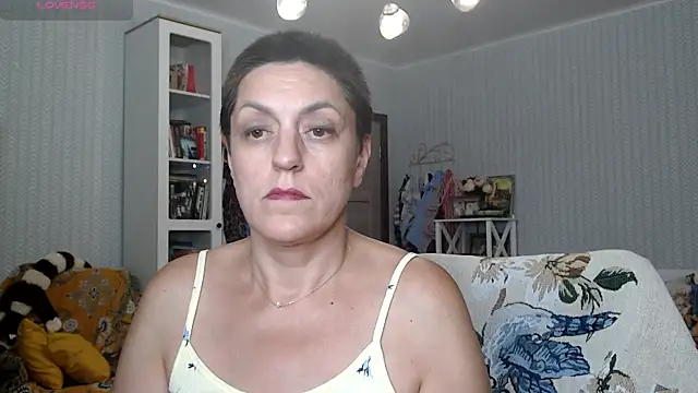 Soffya Soy online show from 07-13-26, 06:22