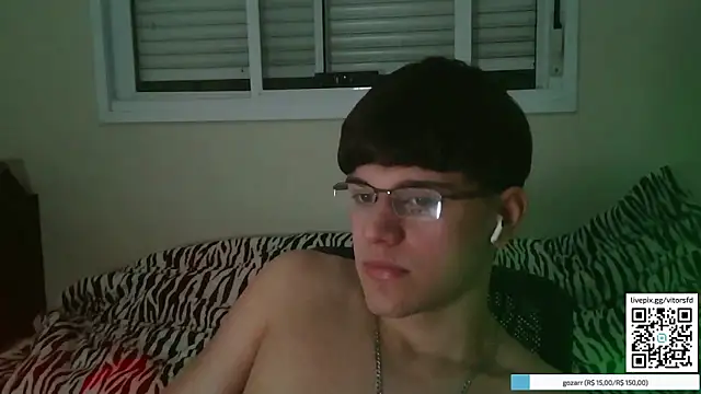 vitorsafado19 online show from 10-19-25, 05:08