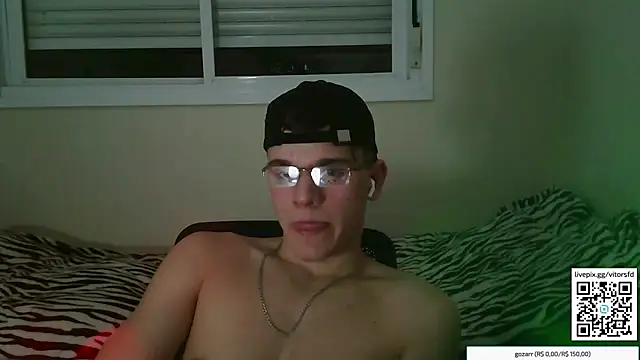 vitorsafado19 online show from 11-05-25, 01:49