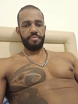 Brasiliaappputo online show from 07-16-26, 04:51