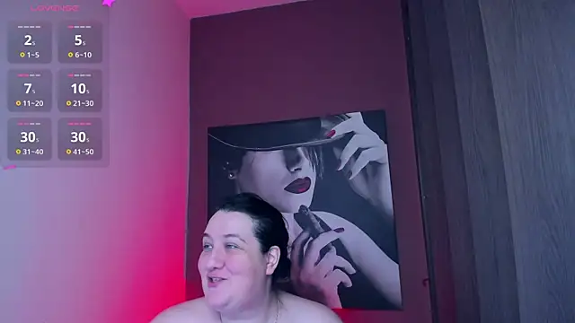 Snapshot of QueenOfHaze chatting on 01-16-26, 07:56 QueenOfHaze online show from 01-16-26, 07:56