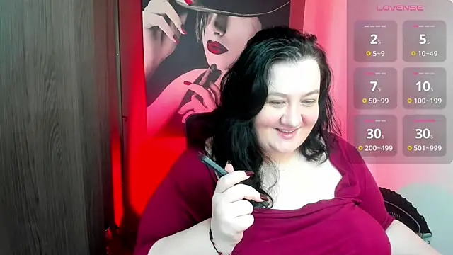 Snapshot of QueenOfHaze chatting on 07-03-26, 08:54 QueenOfHaze online show from 07-03-26, 08:54