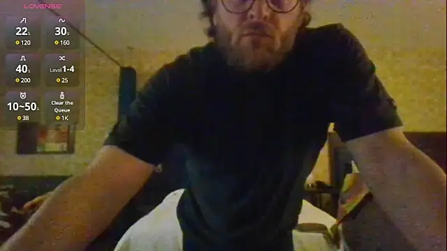 Snapshot of rrunner7718 chatting on 01-28-25, 03:57 rrunner7718 online show from 01-28-25, 03:57