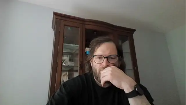 Snapshot of rrunner7718 chatting on 03-15-25, 02:01 rrunner7718 online show from 03-15-25, 02:01