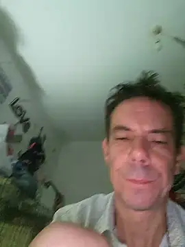 Snapshot of Kenhornu chatting on 03-21-26, 09:47 Kenhornu online show from 03-21-26, 09:47