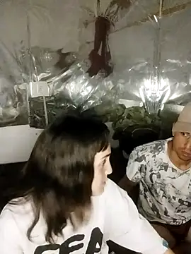 parejarica420 online show from 05-05-26, 05:21