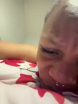 Boneca25 online show from 05-10-26, 03:50