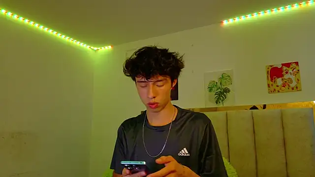 Juanmres online show from 06-09-26, 05:46
