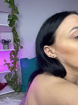 RaisaSalvi online show from 02-15-25, 09:15