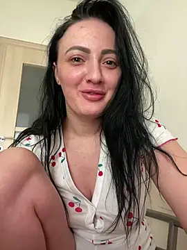 RaisaSalvi online show from 02-26-25, 05:28