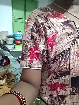 Snapshot of sweety006telugu chatting on 10-21-25, 04:35 sweety006telugu online show from 10-21-25, 04:35