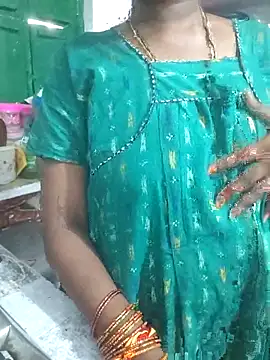 Snapshot of sweety006telugu chatting on 04-08-26, 05:07 sweety006telugu online show from 04-08-26, 05:07