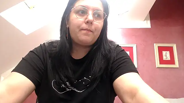Snapshot of Wetandnaughtyxx chatting on 04-27-26, 06:22 Wetandnaughtyxx online show from 04-27-26, 06:22