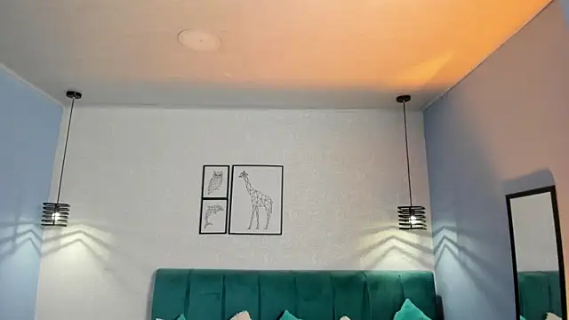 Snapshot of ninna_curly chatting on 07-06-26, 03:36 ninna curly online show from 07-06-26, 03:36