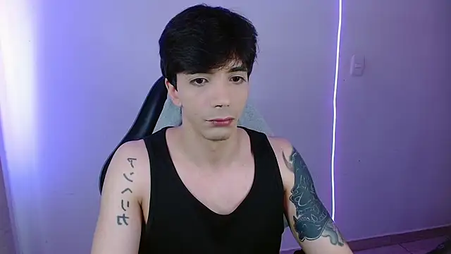 H3ll B0I online show from 04-23-26, 12:29