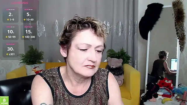 Snapshot of SexyGrandma_ chatting on 02-11-26, 05:45 SexyGrandma online show from 02-11-26, 05:45