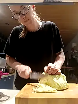 Astrid-Gilbert online show from 02-10-25, 04:14