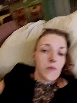 Astrid-Gilbert online show from 02-19-25, 08:31