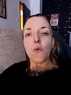 Astrid-Gilbert online show from 02-22-25, 09:37