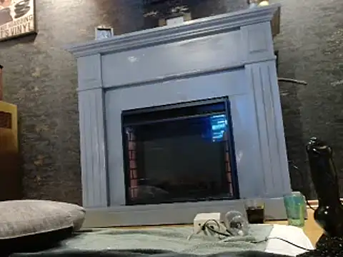 Astrid-Gilbert online show from 02-23-25, 07:00