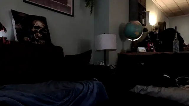 Astrid-Gilbert online show from 02-24-25, 11:32