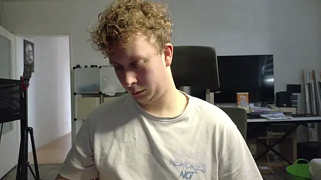 maxxmonroe online show from 10-17-25, 11:13