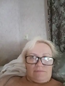 Snapshot of Mayya4321 chatting on 07-07-26, 10:52 Mayya4321 online show from 07-07-26, 10:52