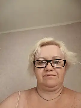 Snapshot of Mayya4321 chatting on 07-18-26, 05:44 Mayya4321 online show from 07-18-26, 05:44