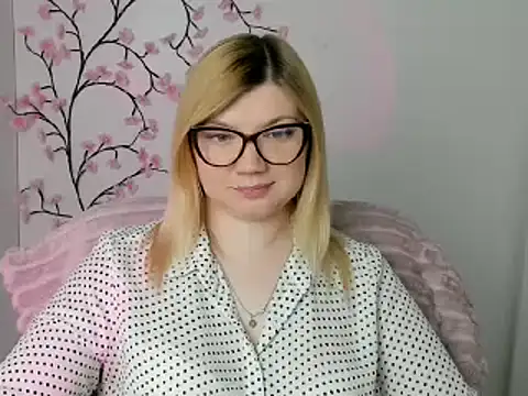 Lola moree online show from 05-12-26, 12:02