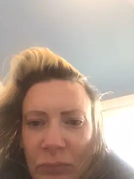 blondey206 online show from 03-17-25, 08:40