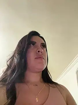 Snapshot of Kamila_angel chatting on 05-16-26, 03:58 Kamila angel online show from 05-16-26, 03:58
