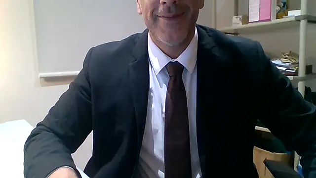 66MA69 online show from 04-07-26, 05:41